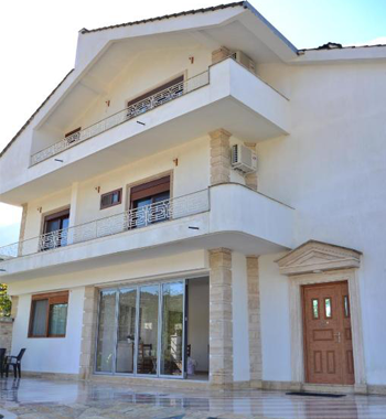 Hotel Atika.png